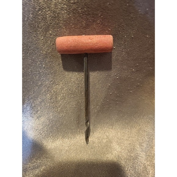 Antique Old Small Pilot Drill Hand Tool Hole Starter Auger Bit - Picture 2 of 5